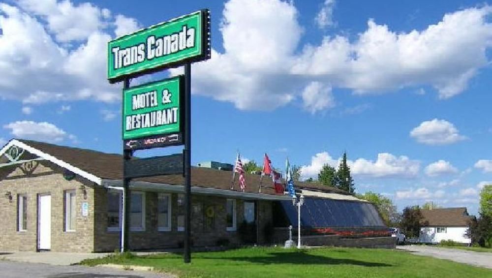 Trans Canada Motel & Restaurant Драйдън Екстериор снимка